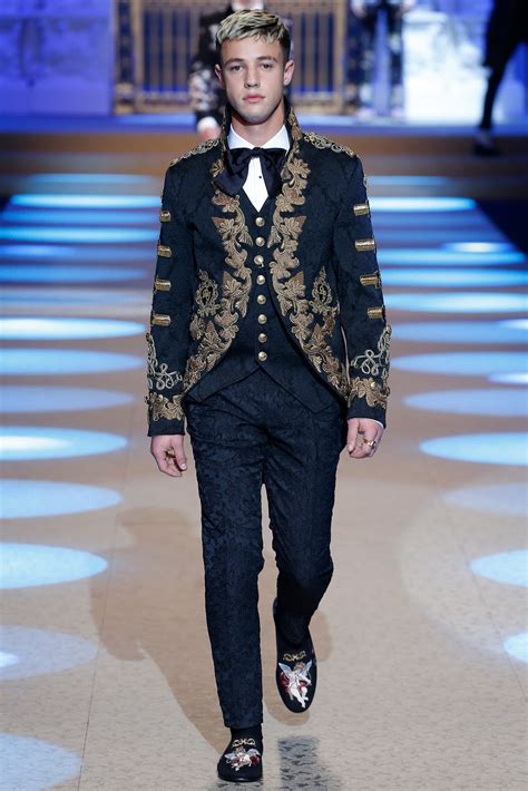 desfile dolce gabbana fall winter 2018 hombres nombres